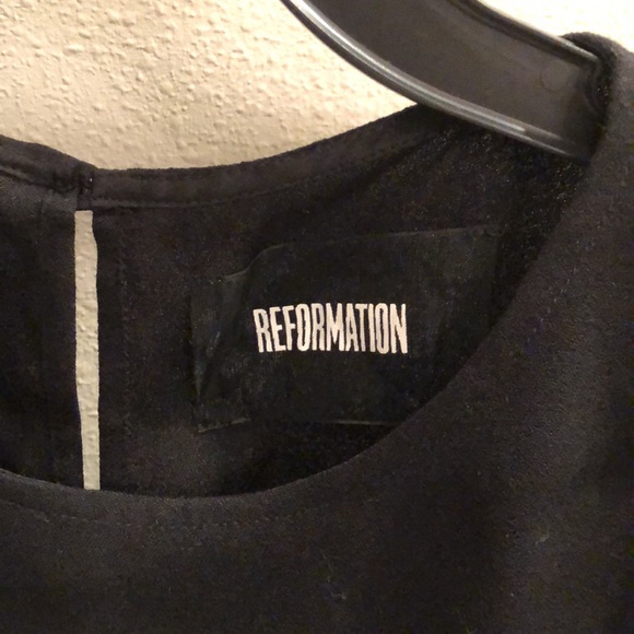 New Reformation Magpie ruffle flutter sleeve top - Picture 9 of 13